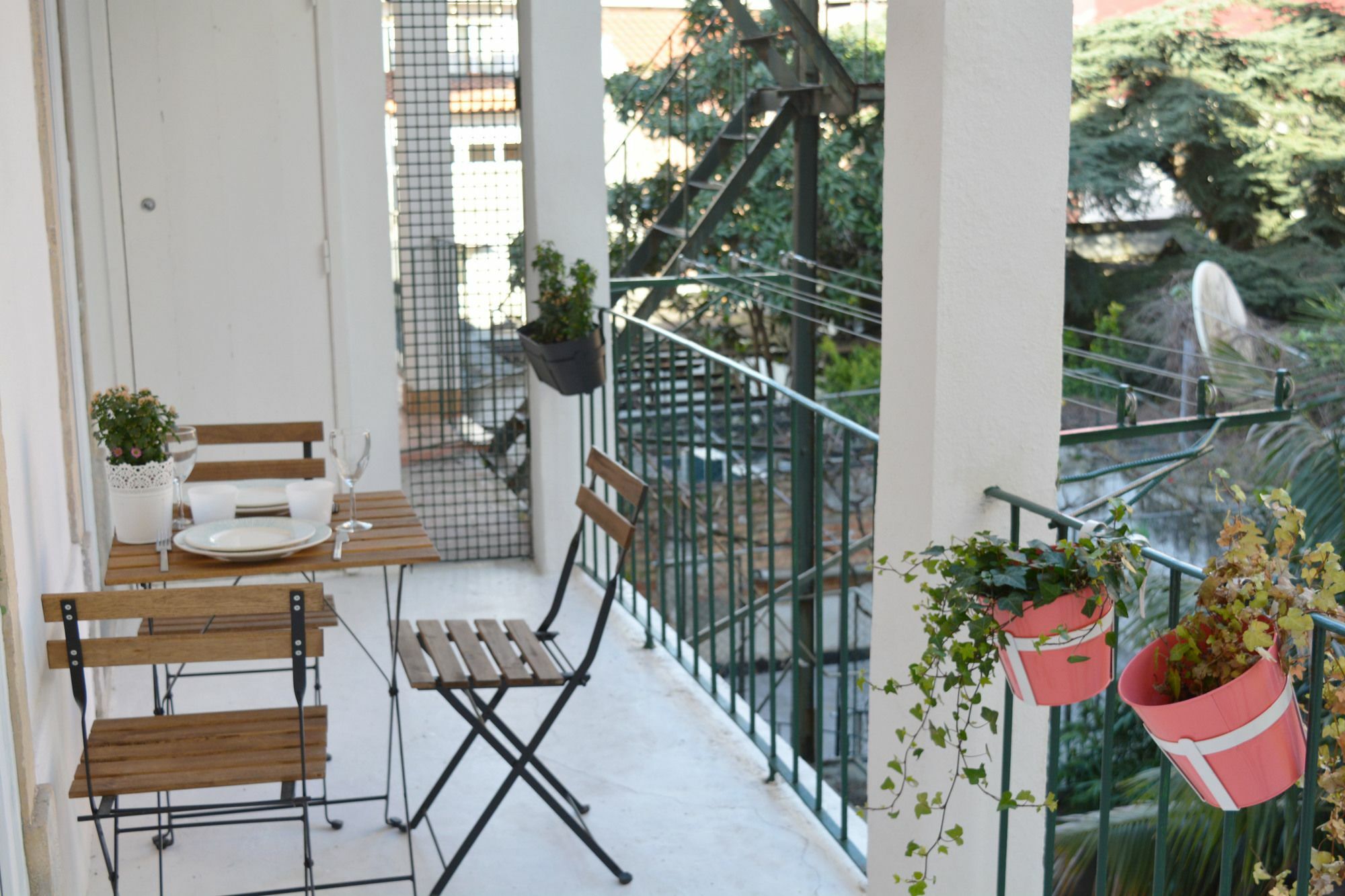 Santa Catarina Terrace By Homing Apartment Lisbon Bagian luar foto